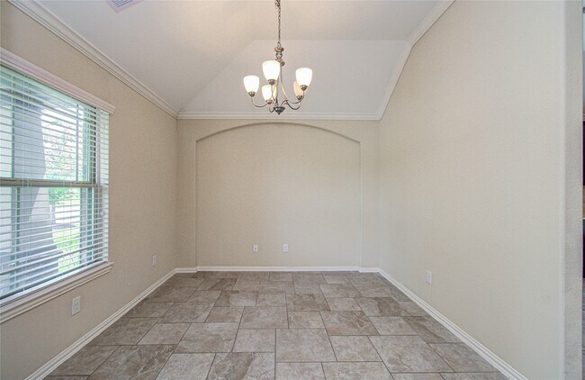 Foto del edificio - 18123 Tall Chestnut St