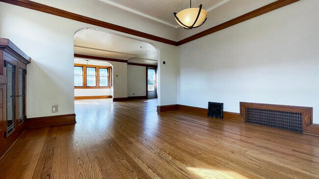 Building Photo - 2562 N 61st St