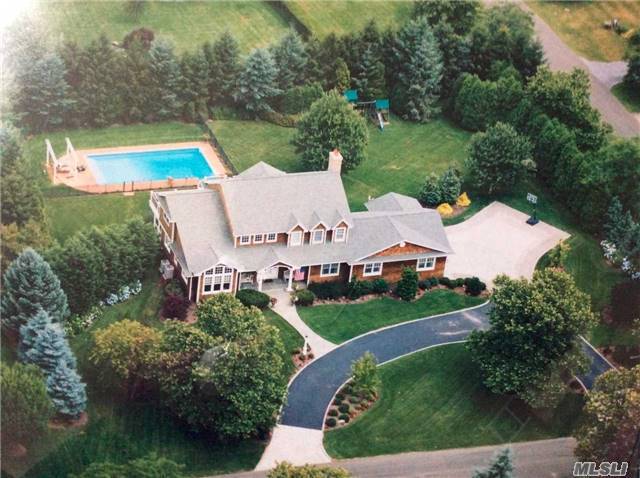 Primary Photo - 2465 Fairway Dr
