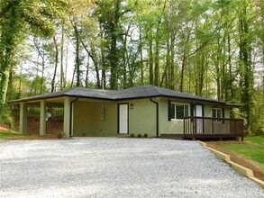 Building Photo - 559 Hwy 53