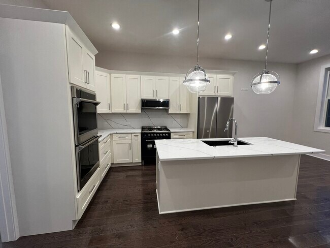 Foto del edificio - 4819 Main St