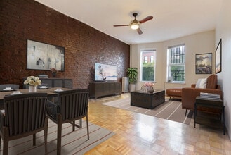 Building Photo - 234 E 14th St