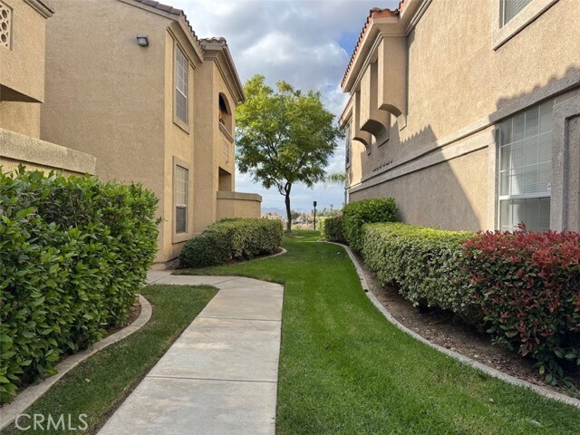 Foto del edificio - 375 Central