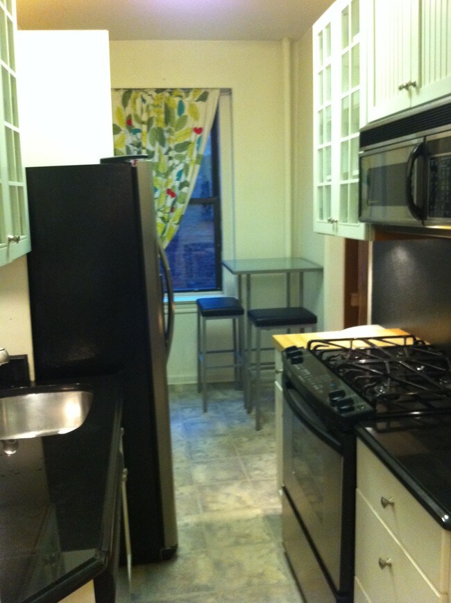 Kitchen - 37-21 80th St