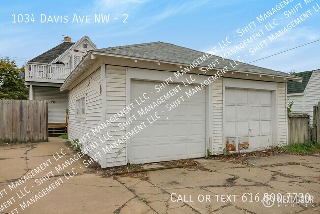 Foto del edificio - 1034 Davis Ave NW