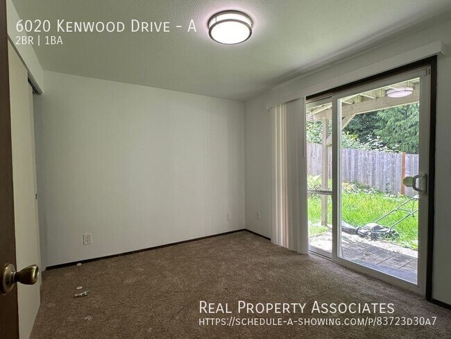 Foto del edificio - 6020 Kenwood Dr
