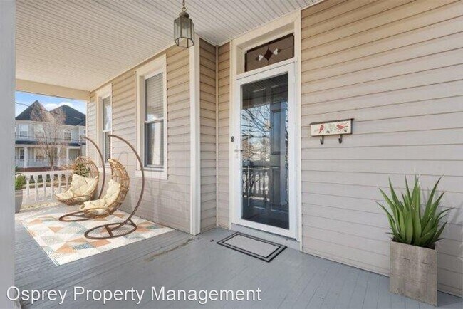 Building Photo - 3 br, 1.5 bath House - 301 W 35th Street