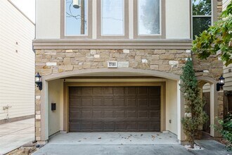 Building Photo - 1518 Birdsall St