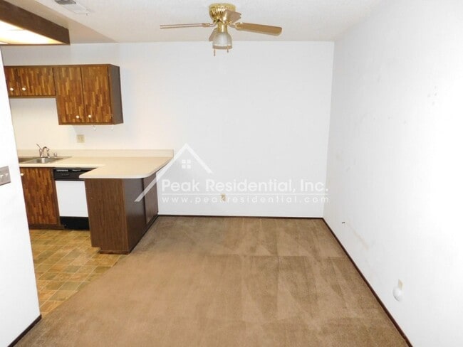 Building Photo - 2 br, 1 bath House - 4910 Tacomic Drive