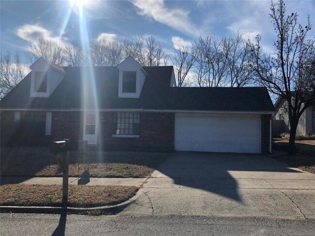 Foto del edificio - 4 bedroom in Broken Arrow OK 74011