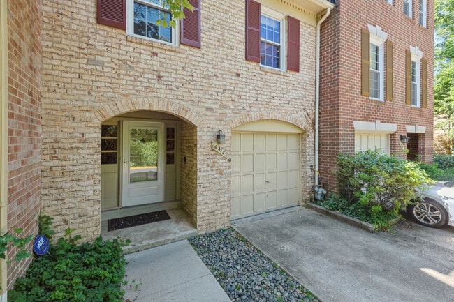Photo - 6412 Needle Leaf Dr Townhome