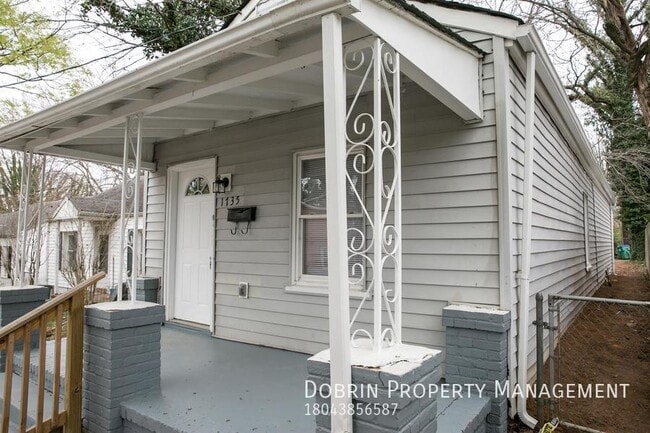 Building Photo - SPACIOUS 2BD 2BA House - Walk to VCU & Car...