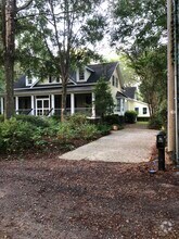 Front - 15 Morven Ln