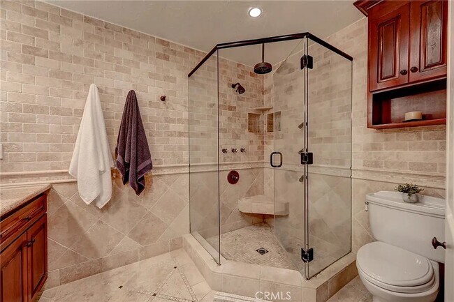 Foto del edificio - 15335 Magnolia Blvd