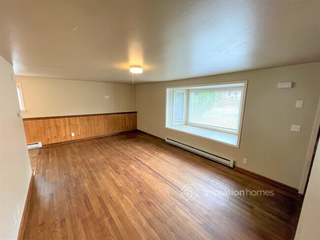 Building Photo - 2206 Rainier Ave