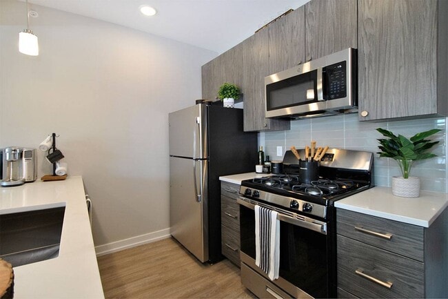 Building Photo - The Phoenix at Troy Crossing Apartments