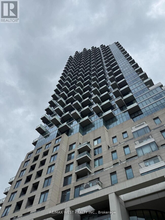 Building Photo - 16 Bonnycastle St