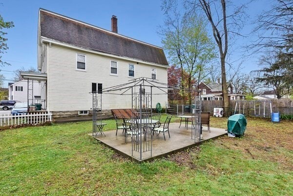 Building Photo - 6 Fletcher St