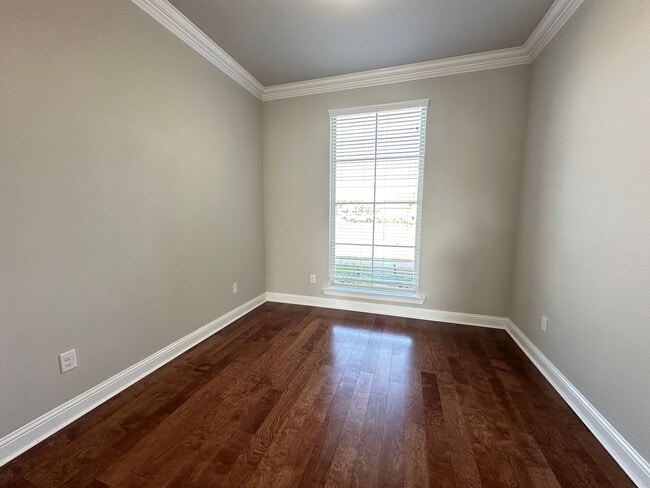 Building Photo - *$500 off FIRST MONTHS RENT MOVE IN SPECIAL* (LUCIEN FIELD ESTATES-SOUTHEAST SHREVEPORT-BEAUTIFUL...