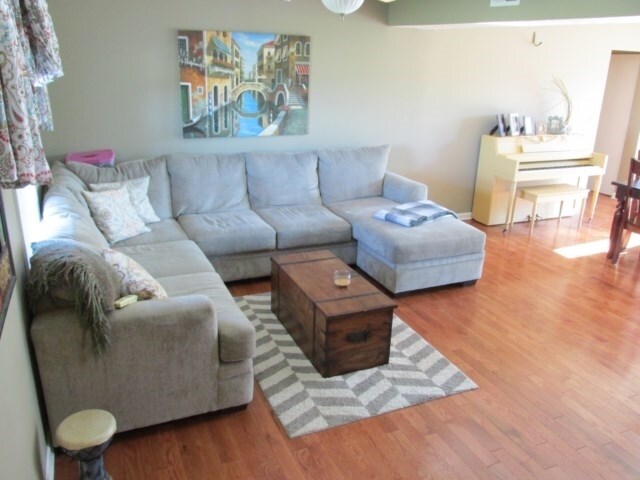 Foto del edificio - 1060 Hutcherson Ln