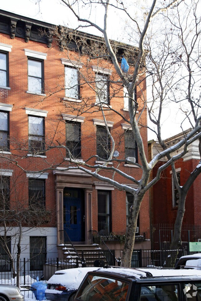 321 E 6th St, New York, NY 10003 Apartments New York, NY