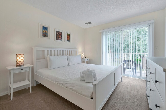 Building Photo - 8460 Crystal Cove Loop