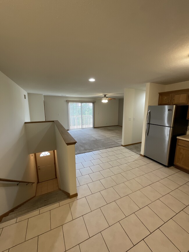 Building Photo - 1209 Winans Ave