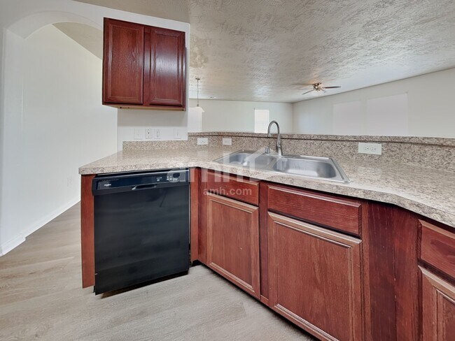 Foto del edificio - 3406 Maris Way