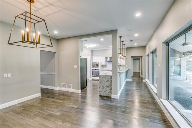 Building Photo - 6502 Covecreek Pl