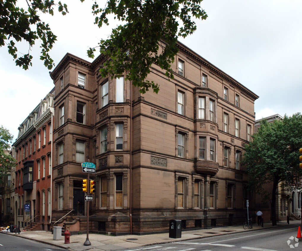 Building Photo - 2101-2103 Spruce St