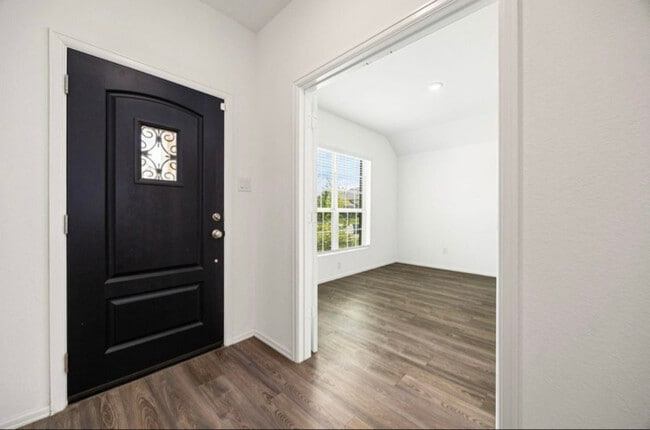Building Photo - 11222 Stirton Dr