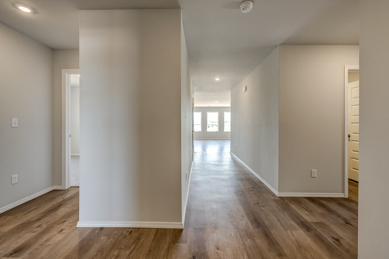 Primary Photo - 4 Bedroom NEW Construction!!! Large Lot
