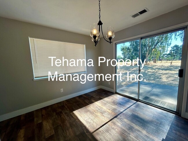 Building Photo - Charming 3 bedroom 2 bath home in Corning