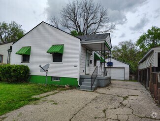 Building Photo - 4401 Queens Ave