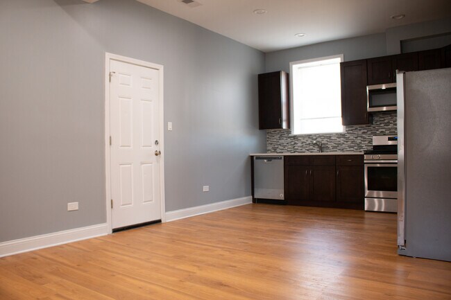 Foto del edificio - 3410 W 24th St