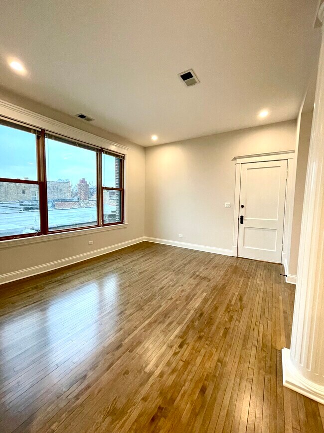 Foto del edificio - 2317 W Thomas St