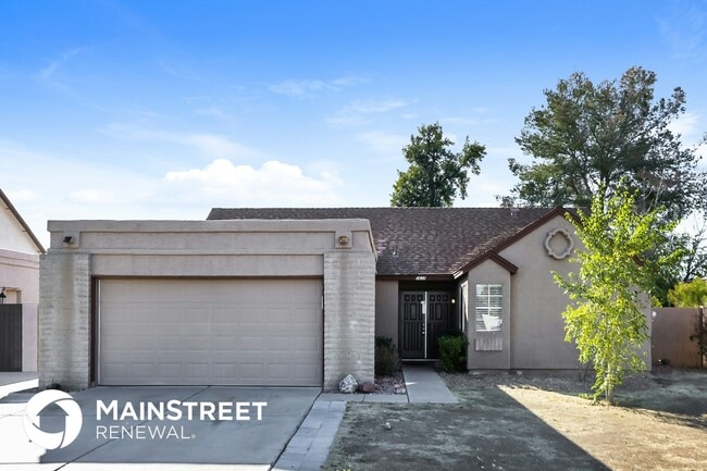 Building Photo - 5639 W Mescal St