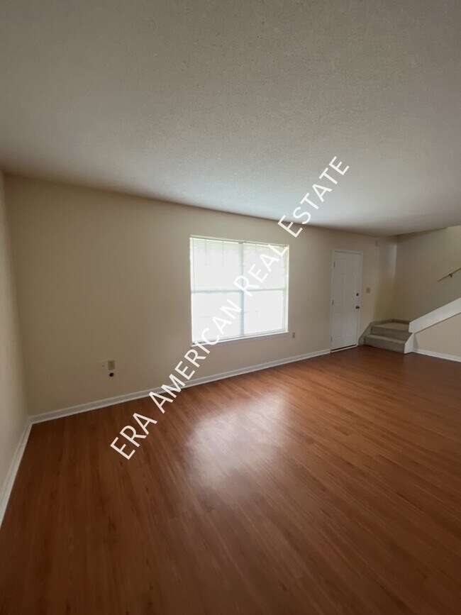 Building Photo - 132 5th Ave