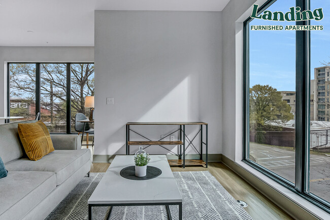Foto del edificio - 1050 Howell Mill Rd