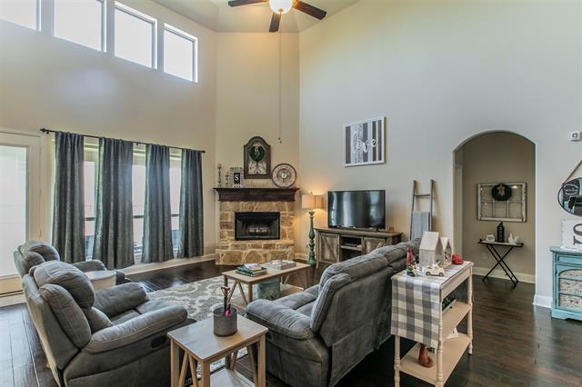 Foto del edificio - 1590 Reserve Rd