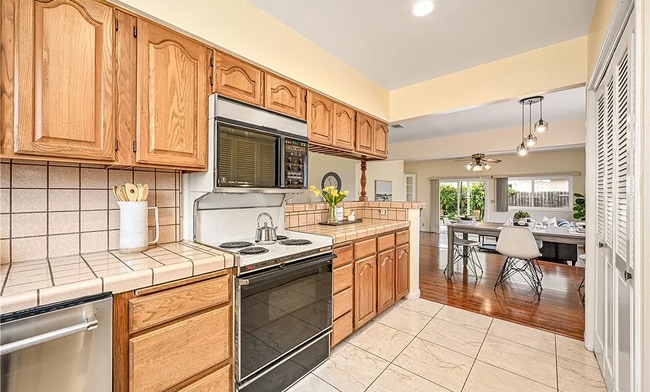 Foto del edificio - 3655 Conquista Ave