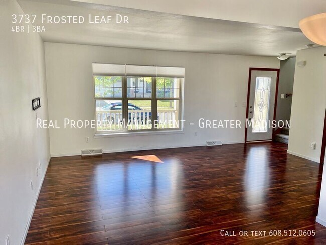 Building Photo - Beautiful modern construction house rental...