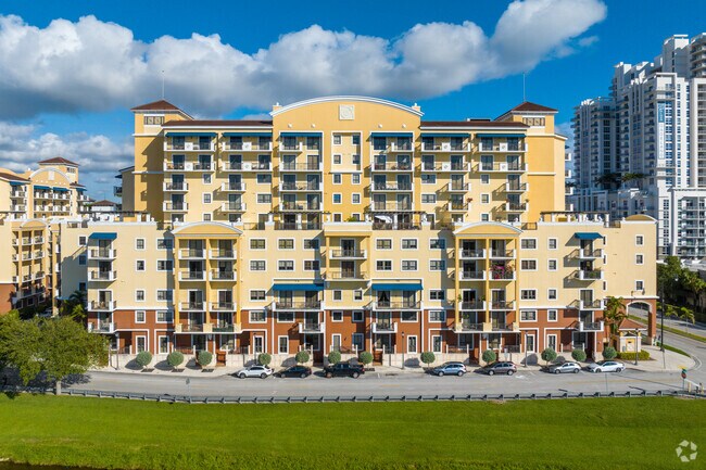 Foto del edificio - Colonnade at Dadeland