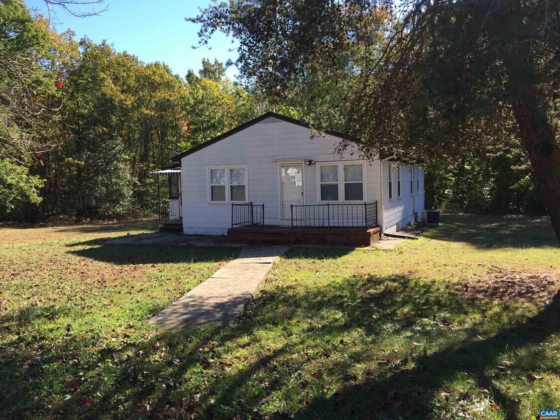 1846 Mallory Rd, Kents Store, VA 23084 House Rental in Kents Store