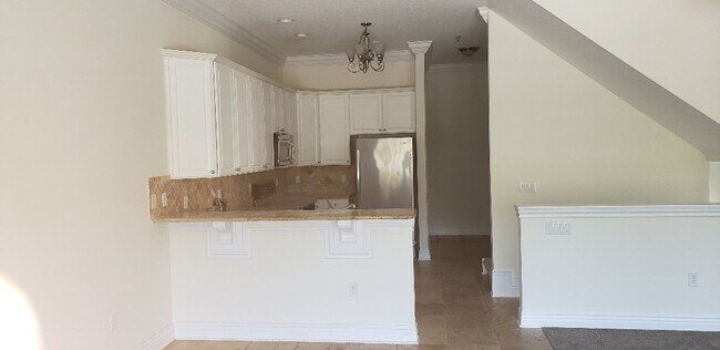 Building Photo - 135 3rd Ave S