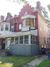 Building Photo - 28 N 50th St