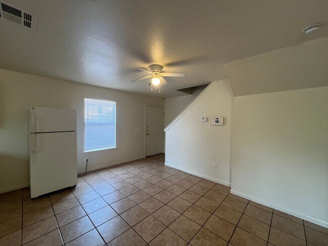 Foto del edificio - 6707 Brothers Ln