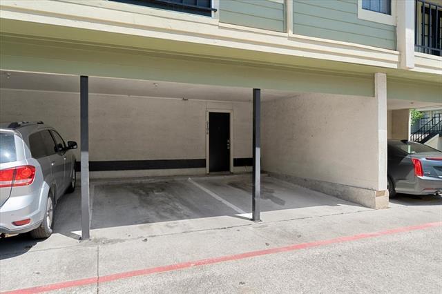 Foto del edificio - 9621 Walnut St