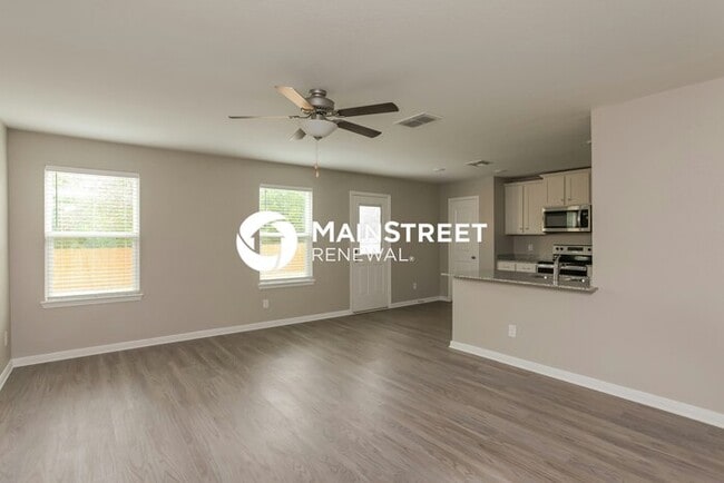 Building Photo - 3 Bedroom Pet-Friendly Home in San Antonio...