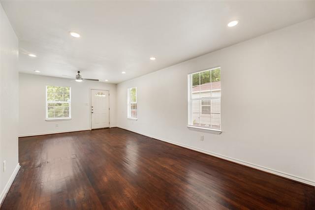 Foto del edificio - 5818 Fletcher Ave